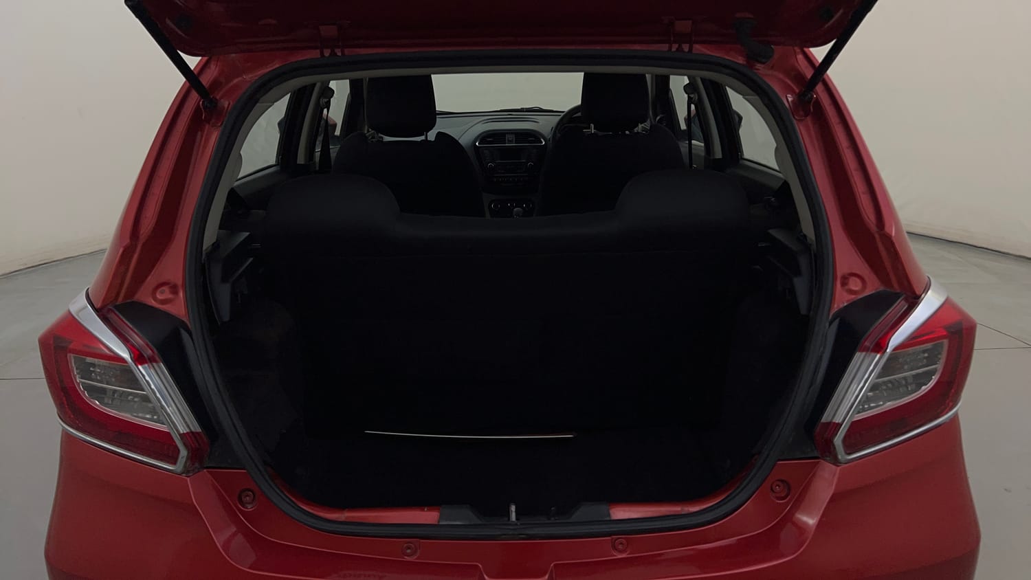 Used 2017 Tata Tiago Revotron XZA Petrol Automatic interior DICKY INSIDE VIEW