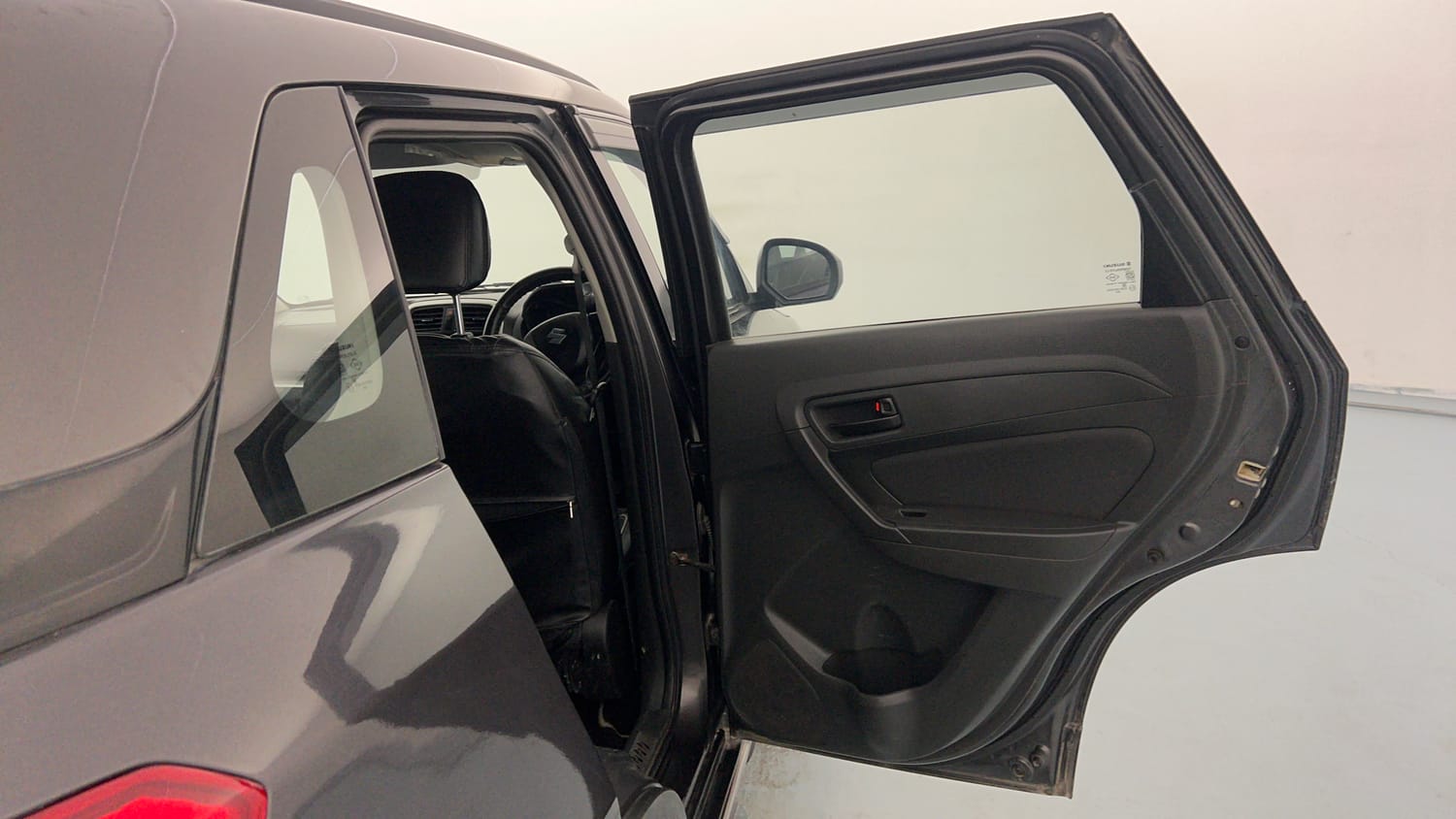 Used 2016 Maruti Suzuki Vitara Brezza [2016-2020] VDi Diesel Manual interior RIGHT REAR DOOR OPEN VIEW