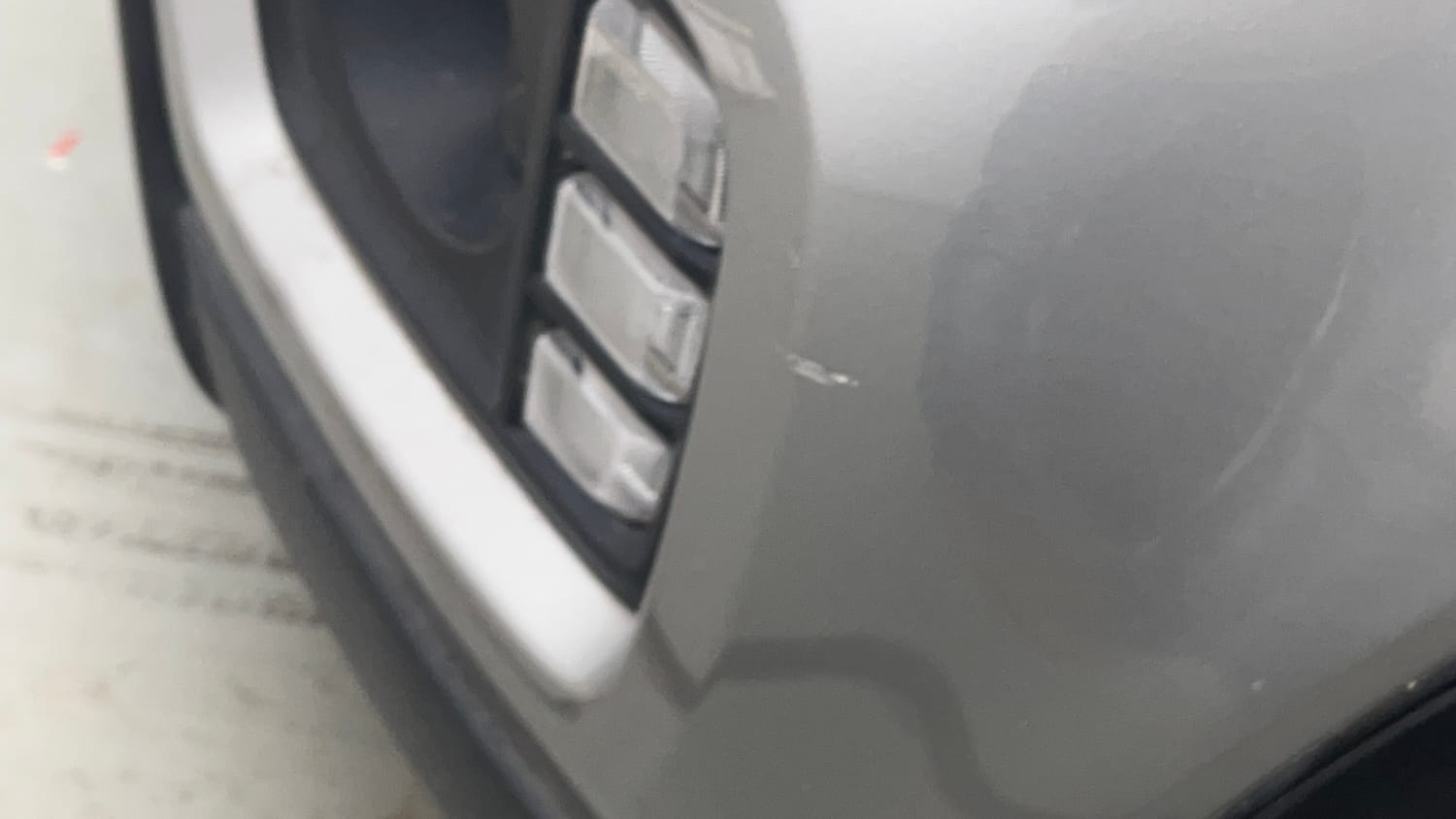 Used 2022 maruti-suzuki Vitara Brezza LXi Petrol Manual dents MINOR SCRATCH