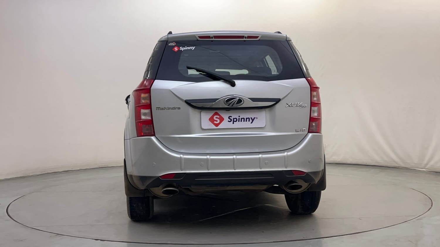 Used 2017 Mahindra XUV500 W10 Diesel Manual exterior BACK VIEW