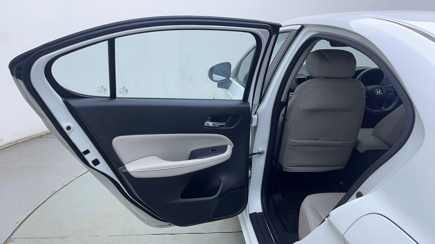 Used 2024 Honda City ZX Petrol CVT Hybrid Automatic interior LEFT REAR DOOR OPEN VIEW