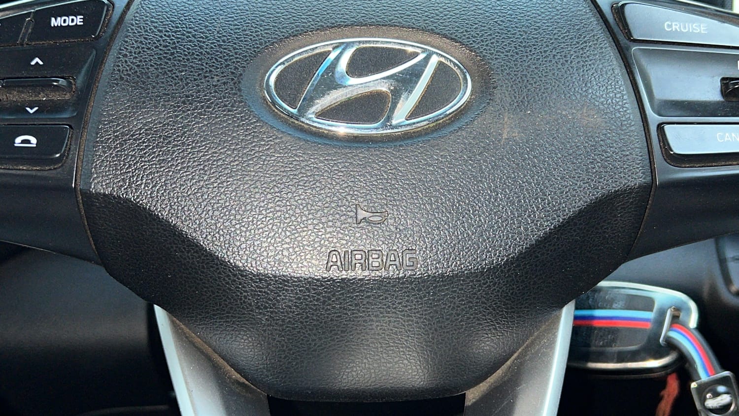 Used 2019 hyundai Venue SX 1.0 Turbo Petrol Petrol Manual top_features Airbags