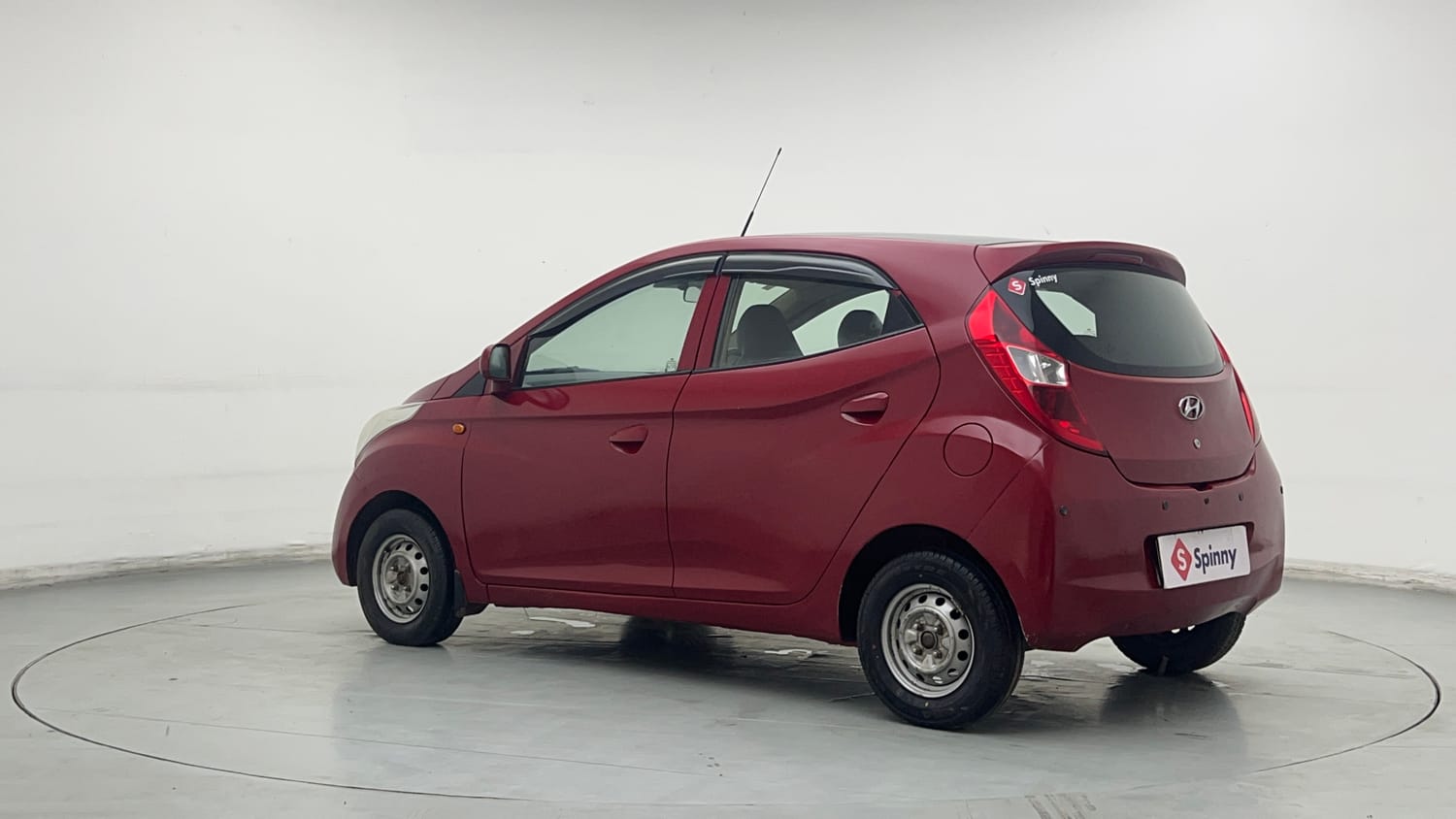 Used 2017 Hyundai Eon Era +  CNG (Outside Fitted) Cng Manual exterior LEFT REAR CORNER VIEW