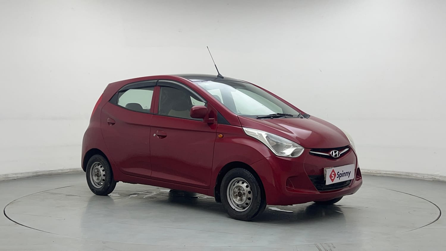 Used 2017 Hyundai Eon Era +  CNG (Outside Fitted) Cng Manual exterior RIGHT FRONT CORNER VIEW