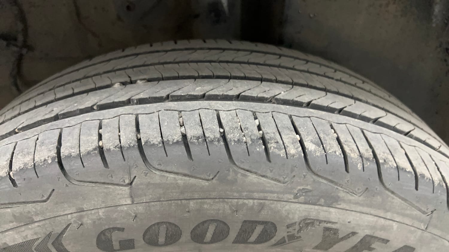 Used 2025 Tata Punch Creative Plus AMT Petrol Automatic tyres LEFT REAR TYRE TREAD VIEW