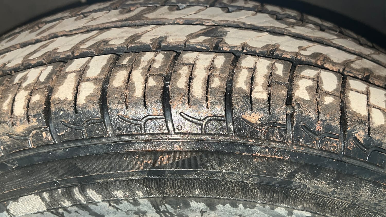 Used 2022 Hyundai Santro Sportz Petrol Manual tyres RIGHT FRONT TYRE TREAD VIEW
