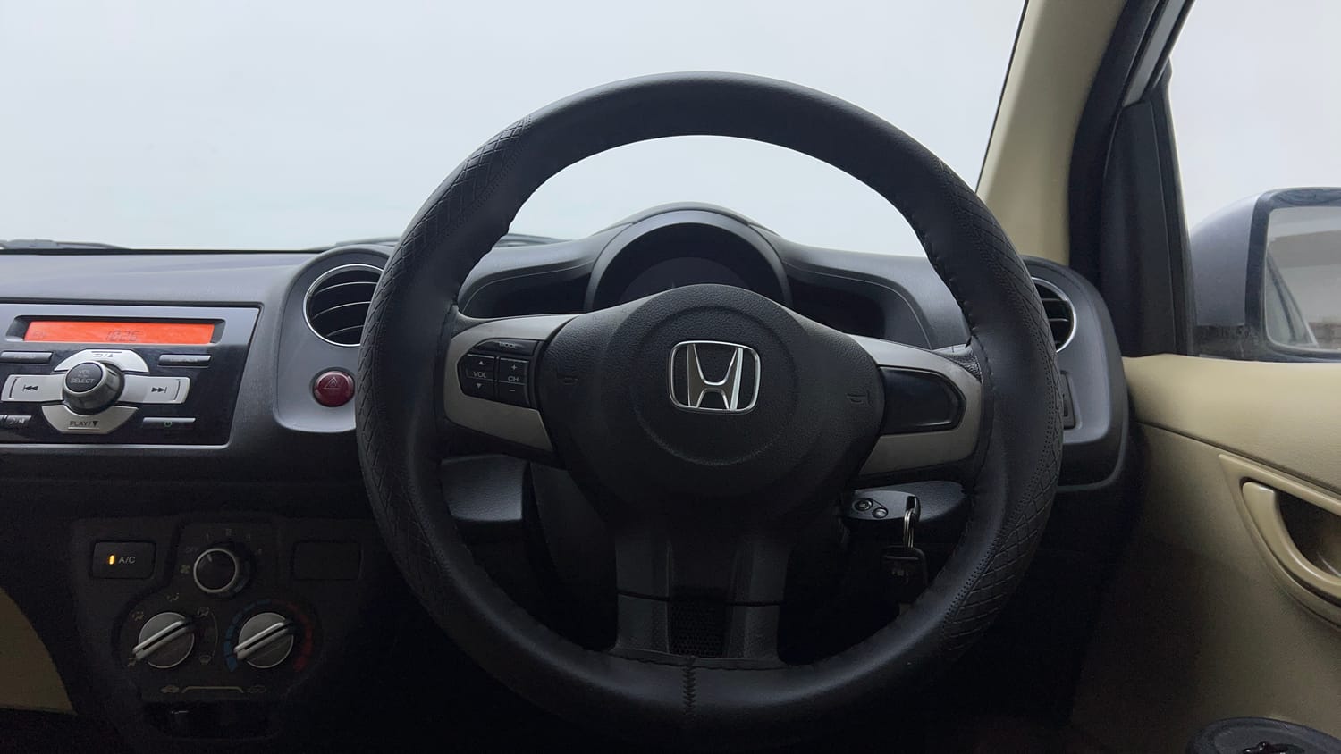 Used 2015 Honda Amaze 1.2 S i-VTEC Petrol Manual interior STEERING VIEW
