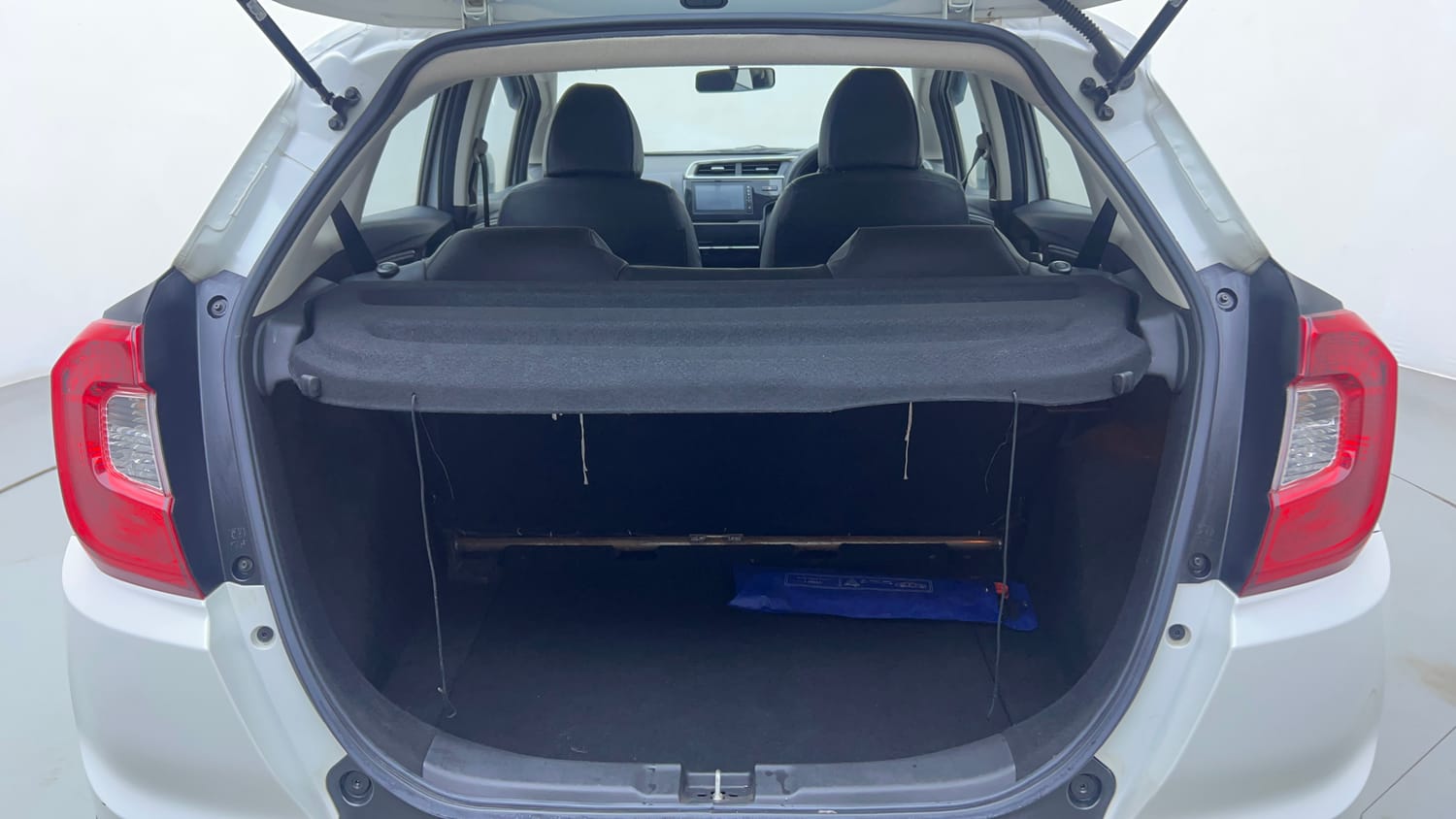 Used 2023 Honda WR-V SV MT Petrol Petrol Manual interior DICKY INSIDE VIEW