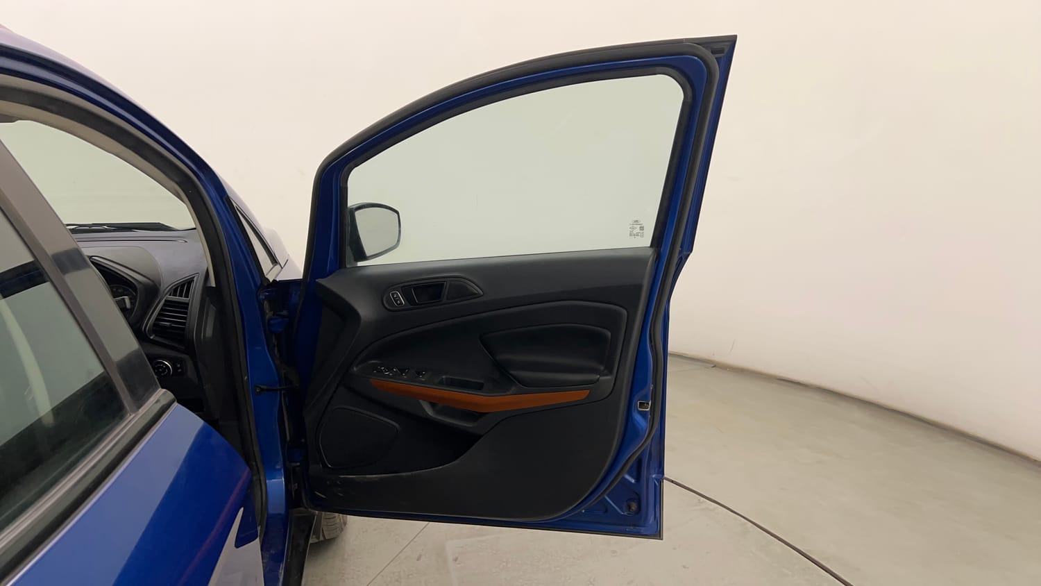 Used 2018 Ford EcoSport S Petrol Petrol Manual interior RIGHT FRONT DOOR OPEN VIEW