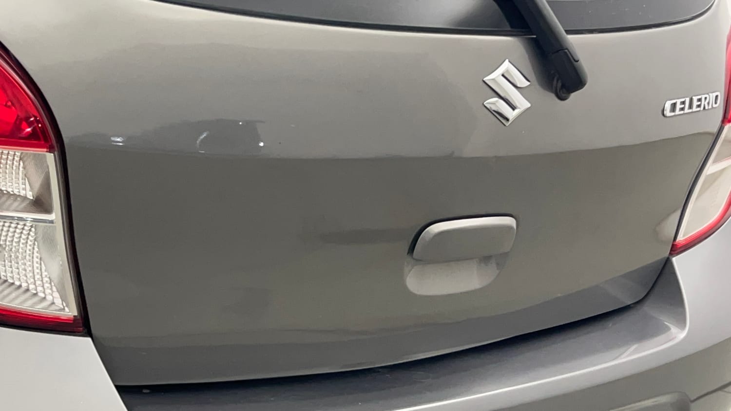 Used 2015 Maruti Suzuki Celerio ZXi Petrol Manual dents MINOR SCRATCH