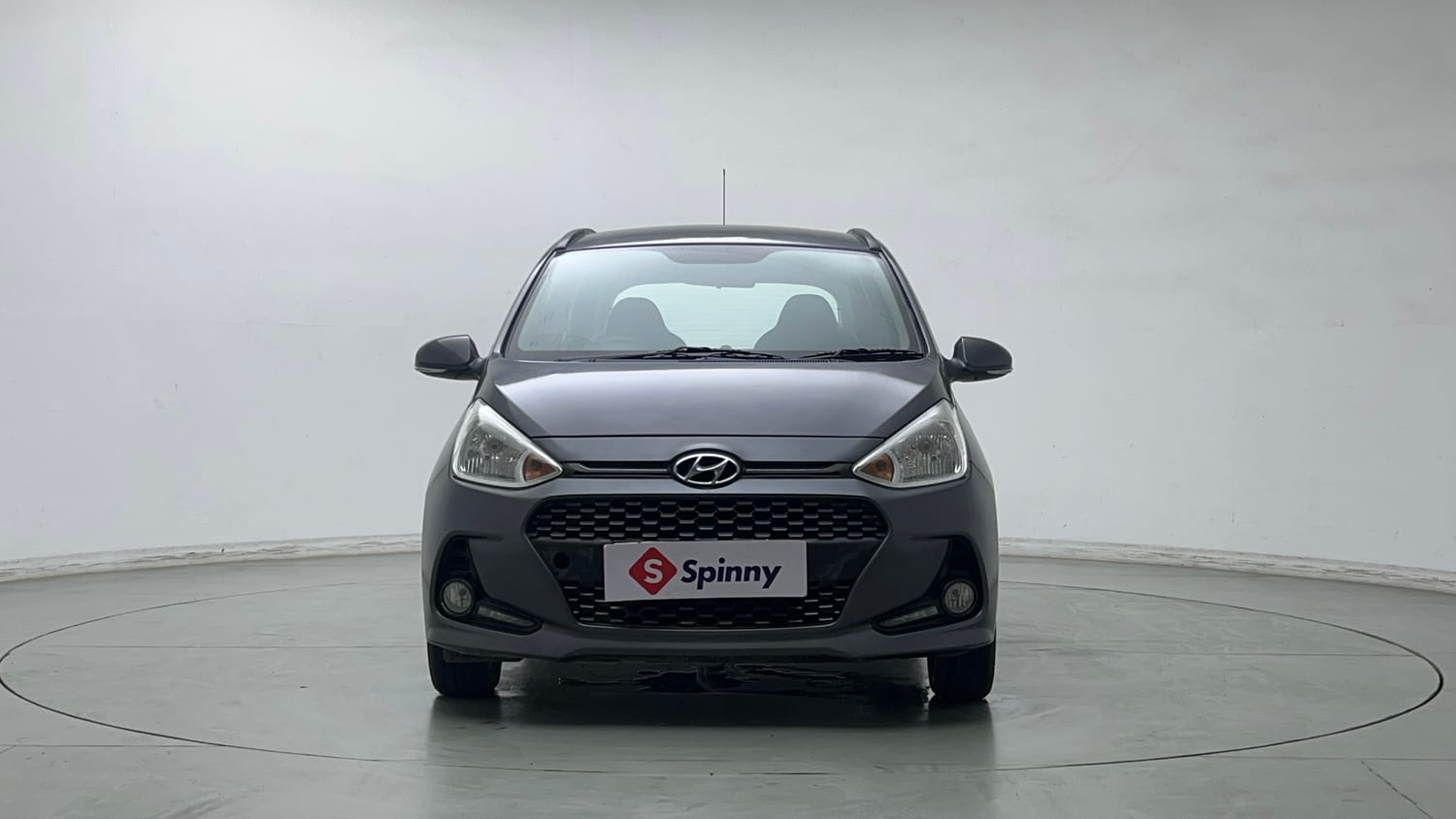 Used 2018 Hyundai Grand i10 Sportz AT 1.2 Kappa VTVT Petrol Automatic exterior FRONT VIEW