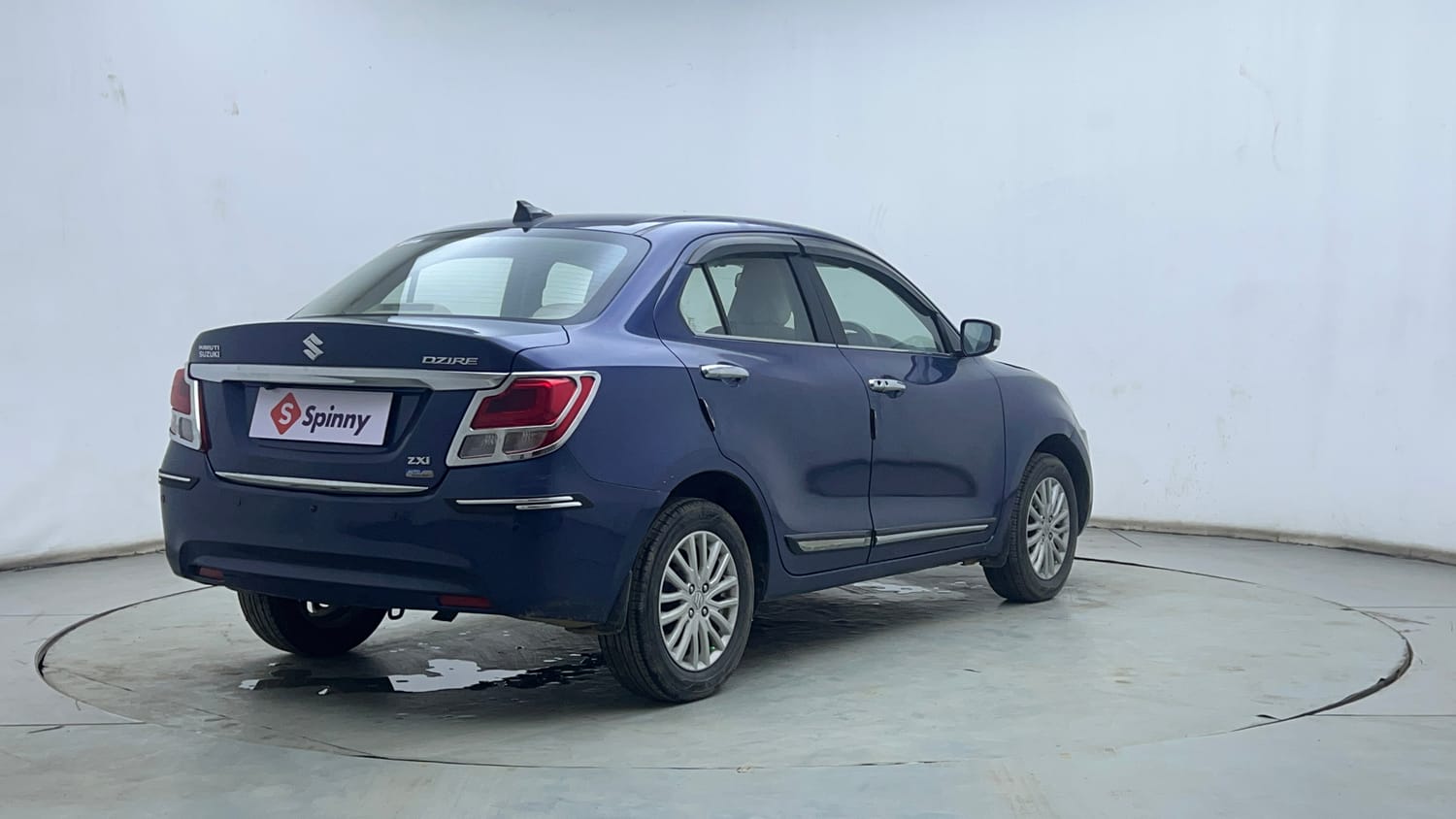 Used 2018 Maruti Suzuki Dzire ZXi AMT Petrol Automatic exterior RIGHT REAR CORNER VIEW