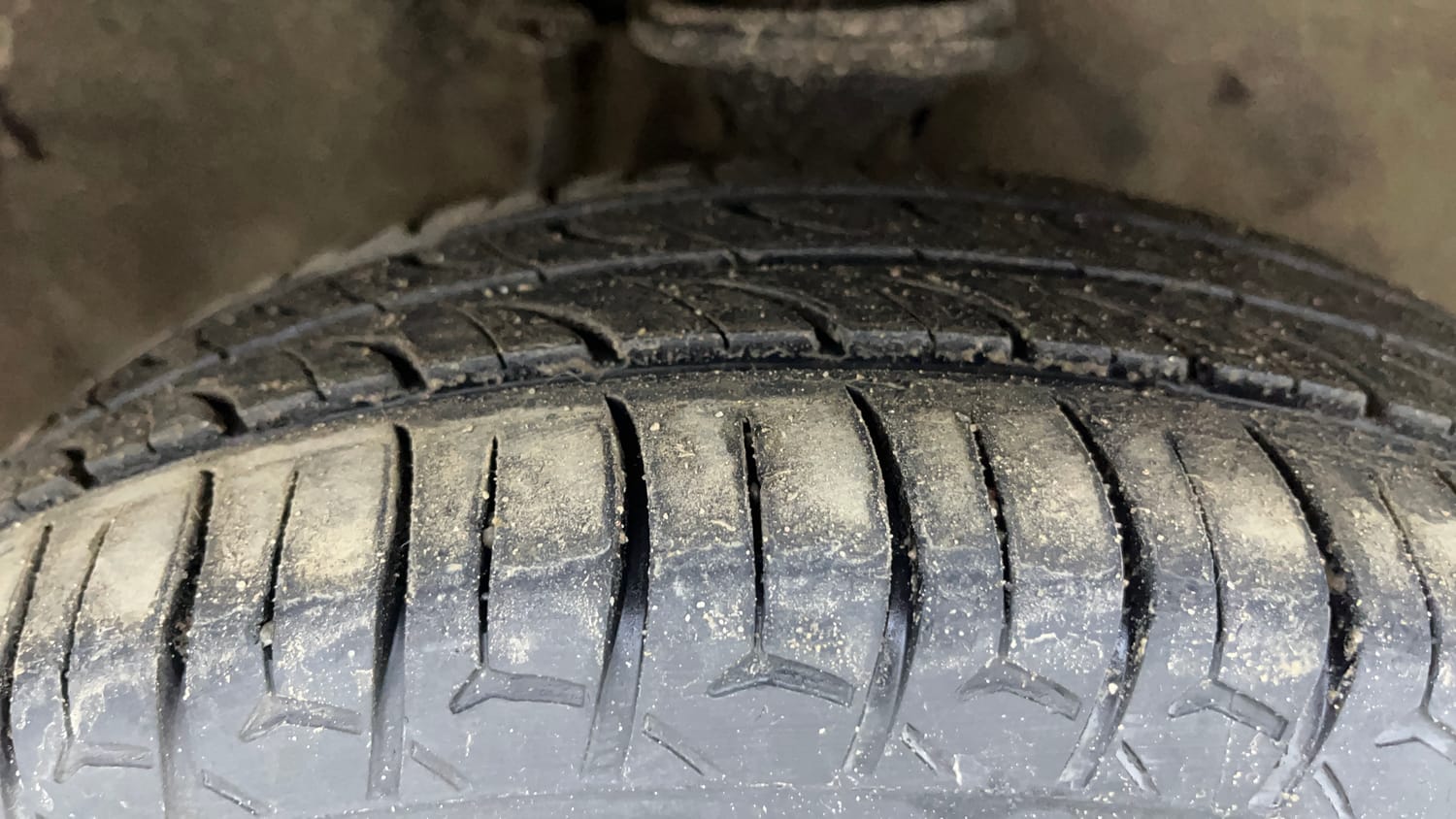 Used 2015 Maruti Suzuki Alto K10 VXi Petrol Manual tyres RIGHT FRONT TYRE TREAD VIEW