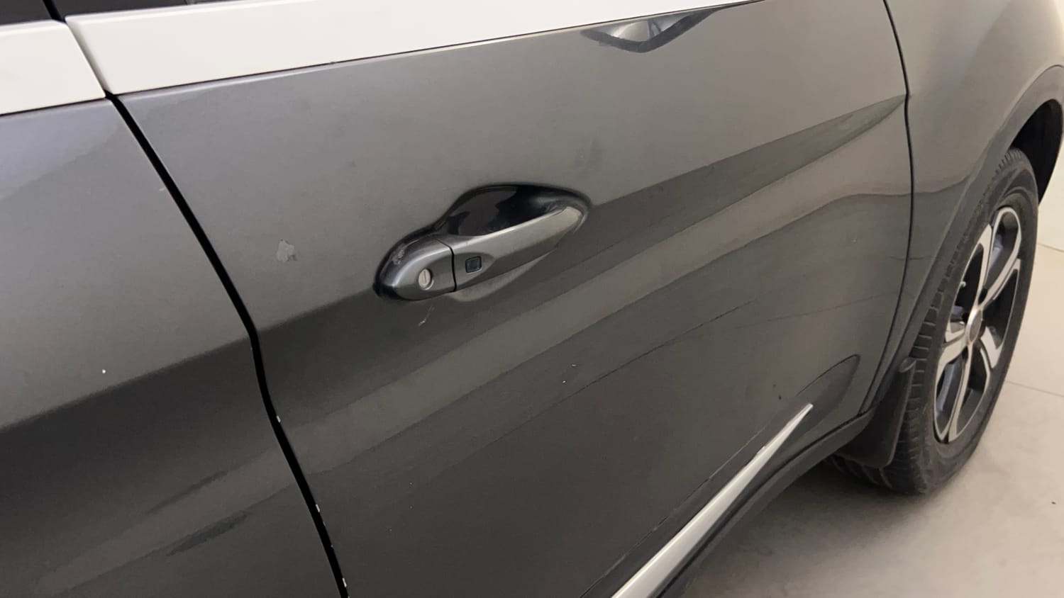 Used 2023 Tata Nexon XZ Plus Petrol Manual dents MINOR SCRATCH