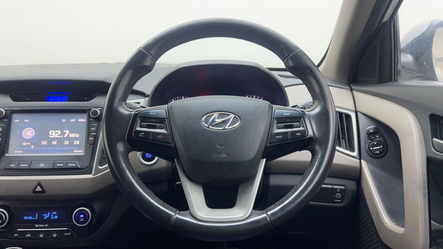 Used 2016 Hyundai Creta 1.6 SX Plus AT Petrol Petrol Automatic interior STEERING VIEW