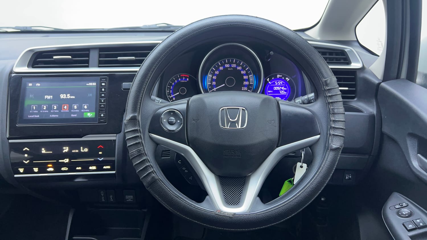 Used 2023 Honda WR-V SV MT Petrol Petrol Manual interior STEERING VIEW
