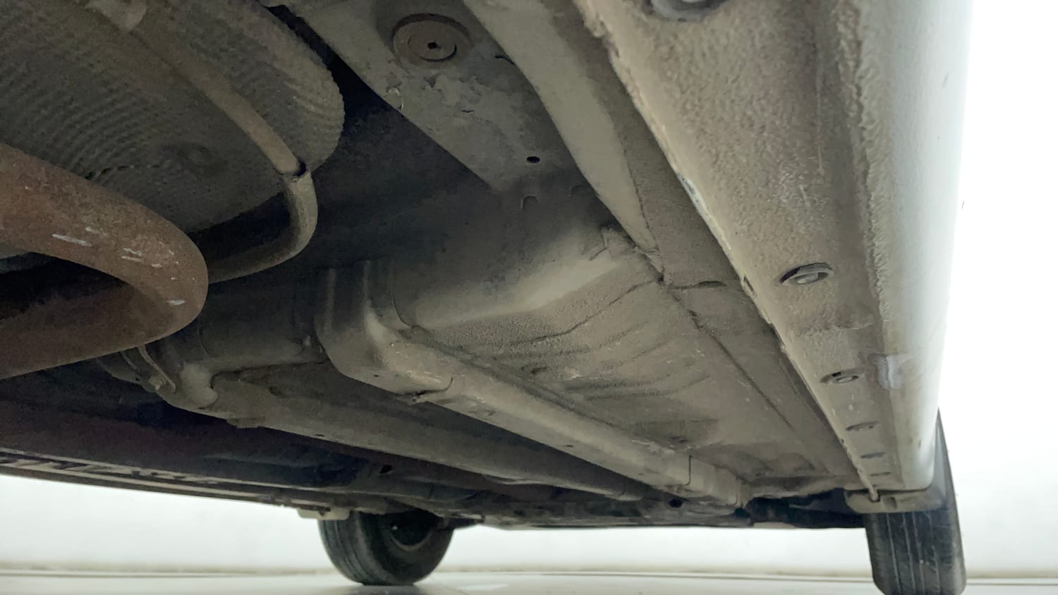 Used 2015 Hyundai Elite i20 Sportz 1.2 Petrol Manual extra REAR RIGHT UNDERBODY VIEW