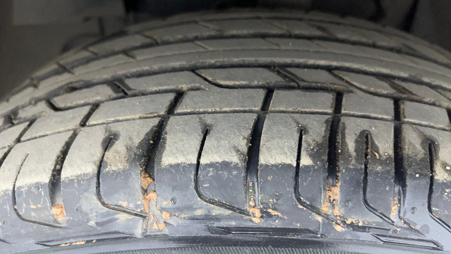 Used 2024 Tata Nexon Creative Plus S 1.5 Revotorq Diesel 6MT Diesel Manual tyres LEFT FRONT TYRE TREAD VIEW