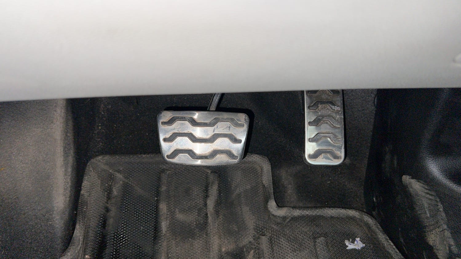 Used 2020 kia Seltos GTX Plus DCT 1.4 Petrol Automatic interior PEDALS VIEW
