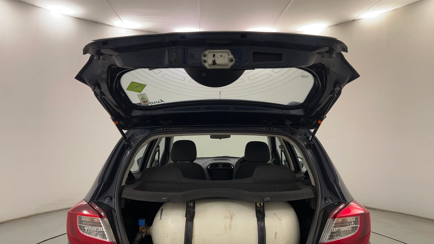 Used 2022 Tata Tiago XZ Plus CNG Cng Manual interior DICKY DOOR OPEN VIEW