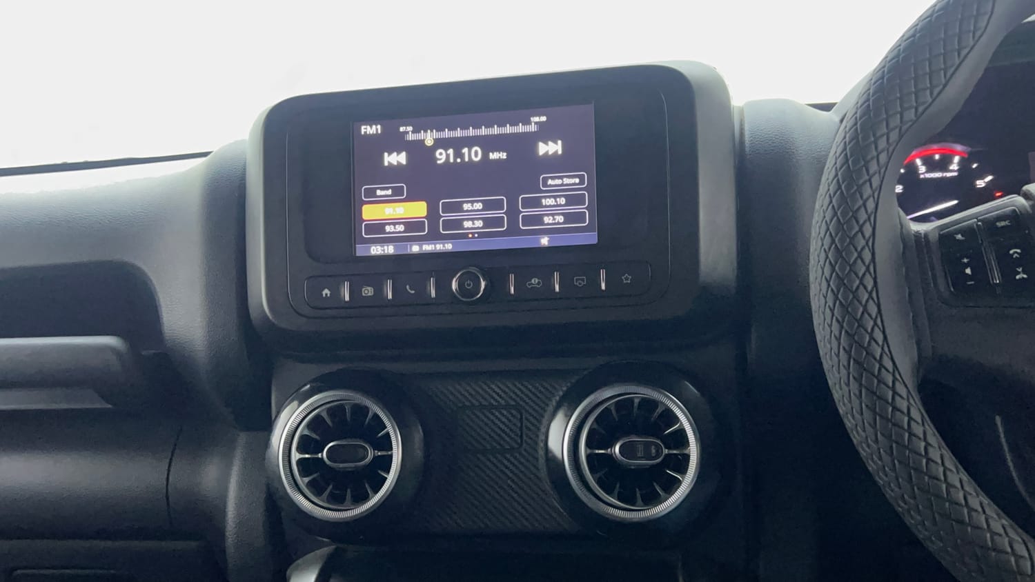 Used 2023 mahindra Thar LX Hard Top Petrol AT 4WD Petrol Automatic top_features Touch screen infotainment system