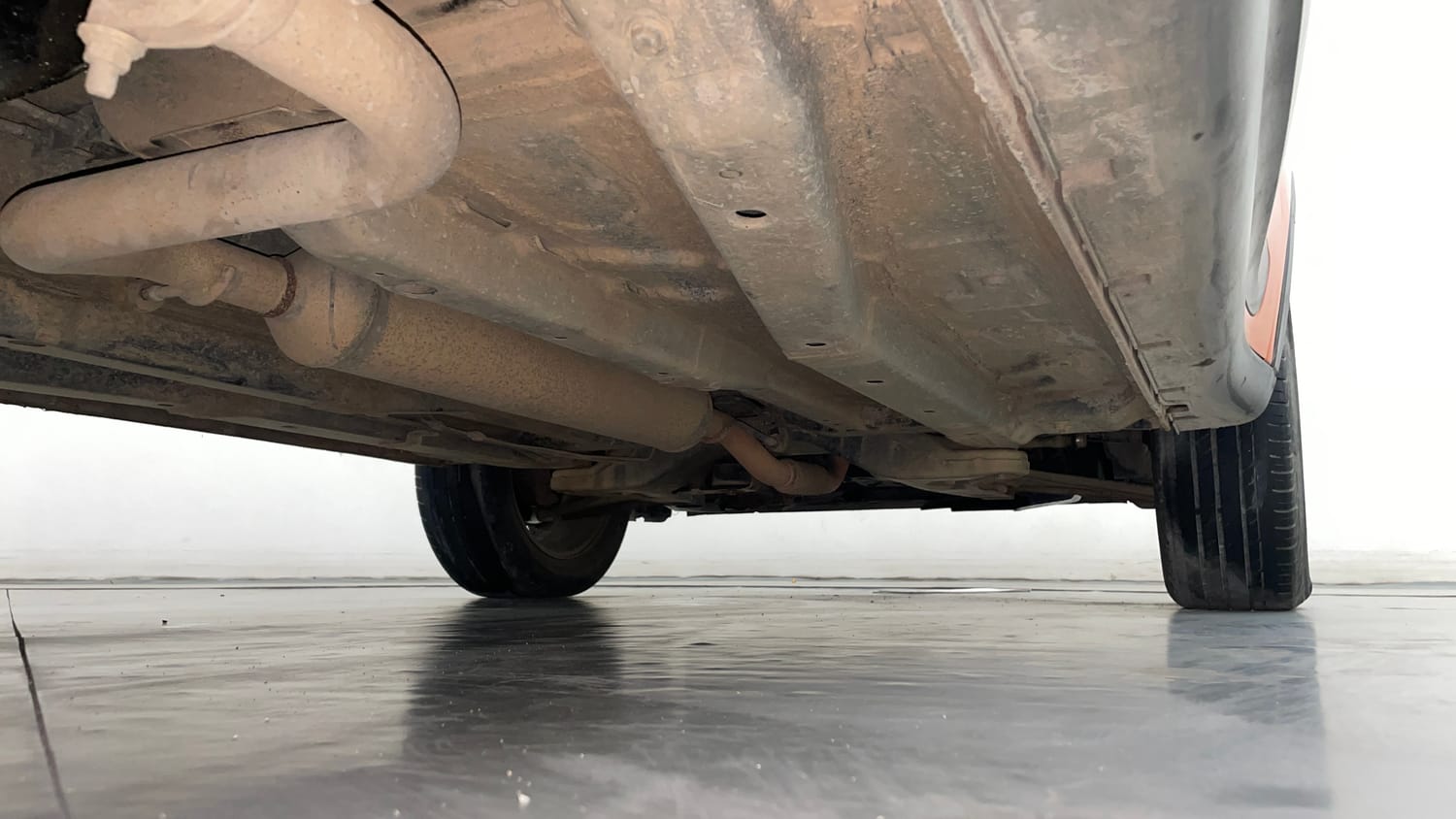 Used 2019 Tata Nexon XZA Plus Diesel Diesel Automatic extra REAR RIGHT UNDERBODY VIEW