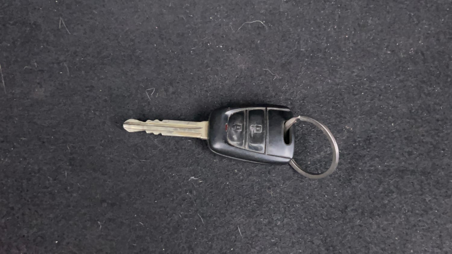 Used 2017 Hyundai Grand i10 Sportz 1.2 Kappa VTVT Petrol Manual extra CAR KEY VIEW