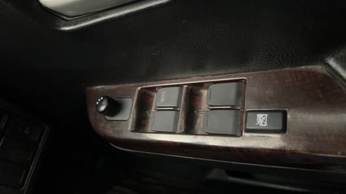 Used 2017 Maruti Suzuki Wagon R VXI Petrol Manual top_features Adjustable ORVM