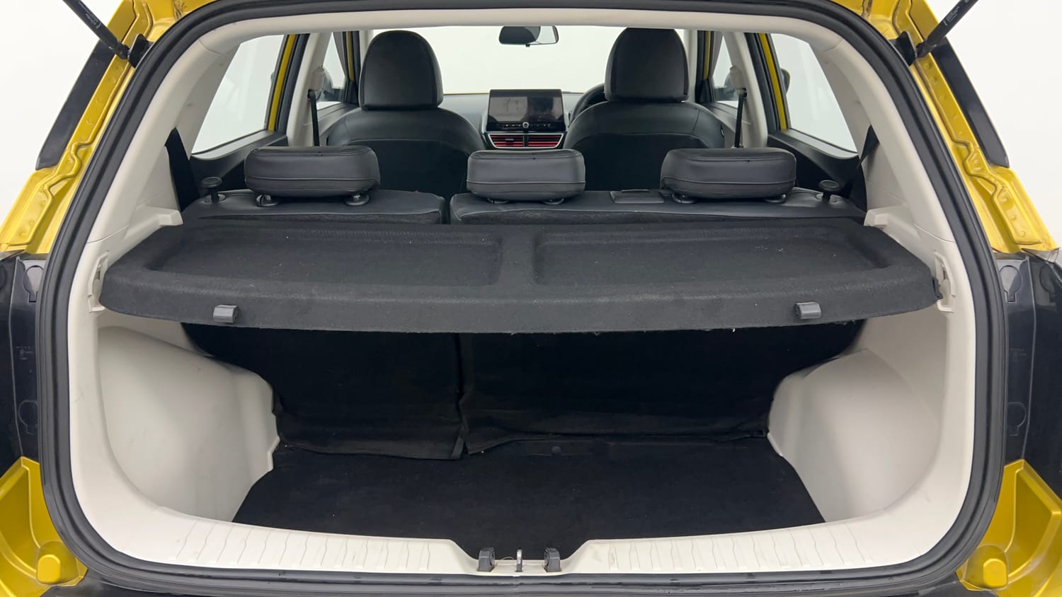 Used 2024 Mahindra XUV 3XO AX5 1.5 Diesel Autoshift Plus Diesel Automatic interior DICKY INSIDE VIEW