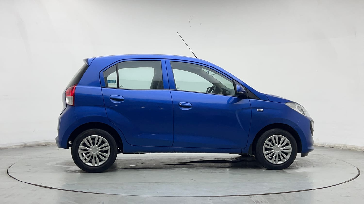 Used 2020 Hyundai Santro Sportz AMT Petrol Automatic exterior RIGHT SIDE VIEW