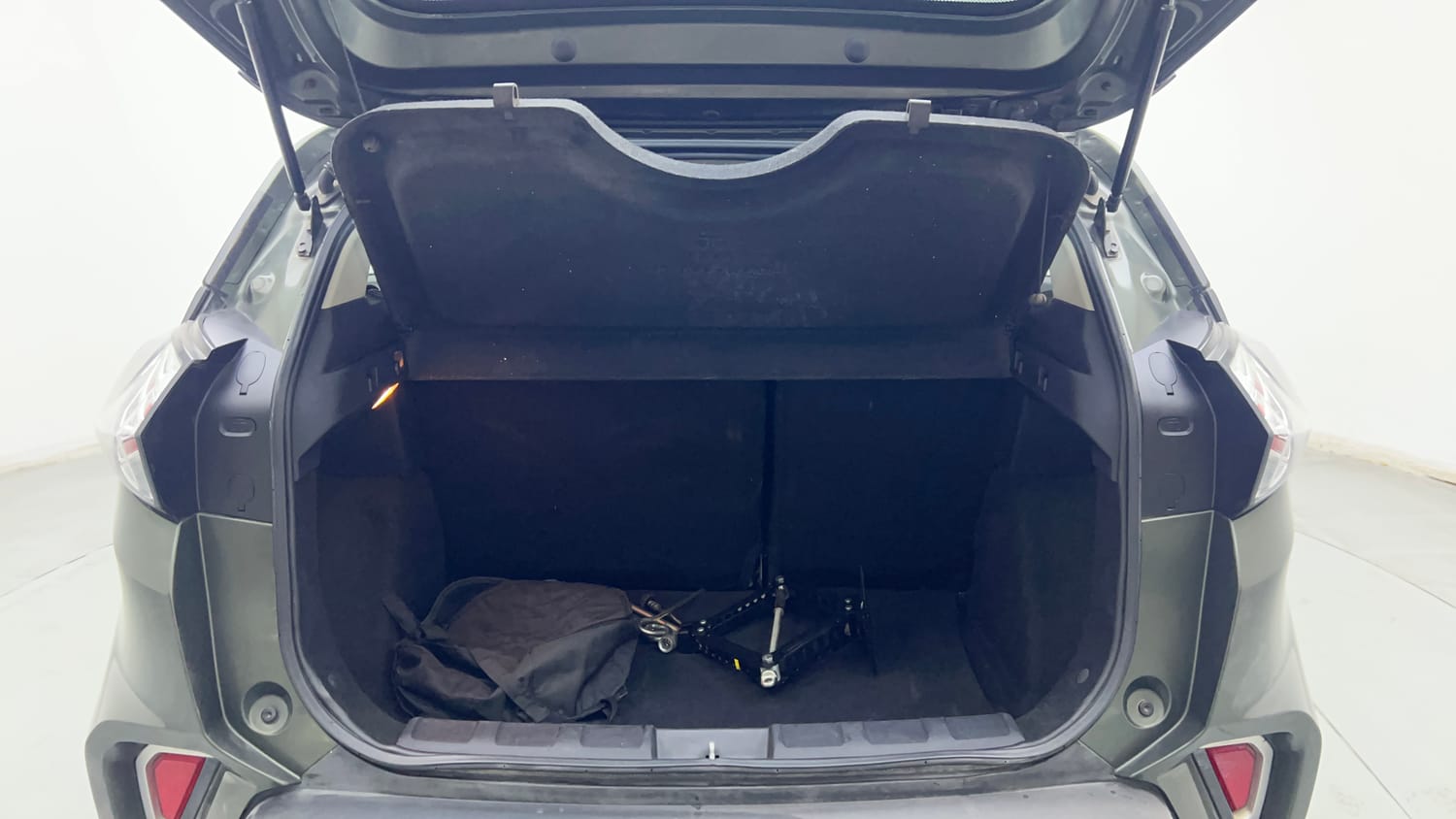 Used 2021 Tata Nexon XZ Plus Petrol Manual interior DICKY INSIDE VIEW