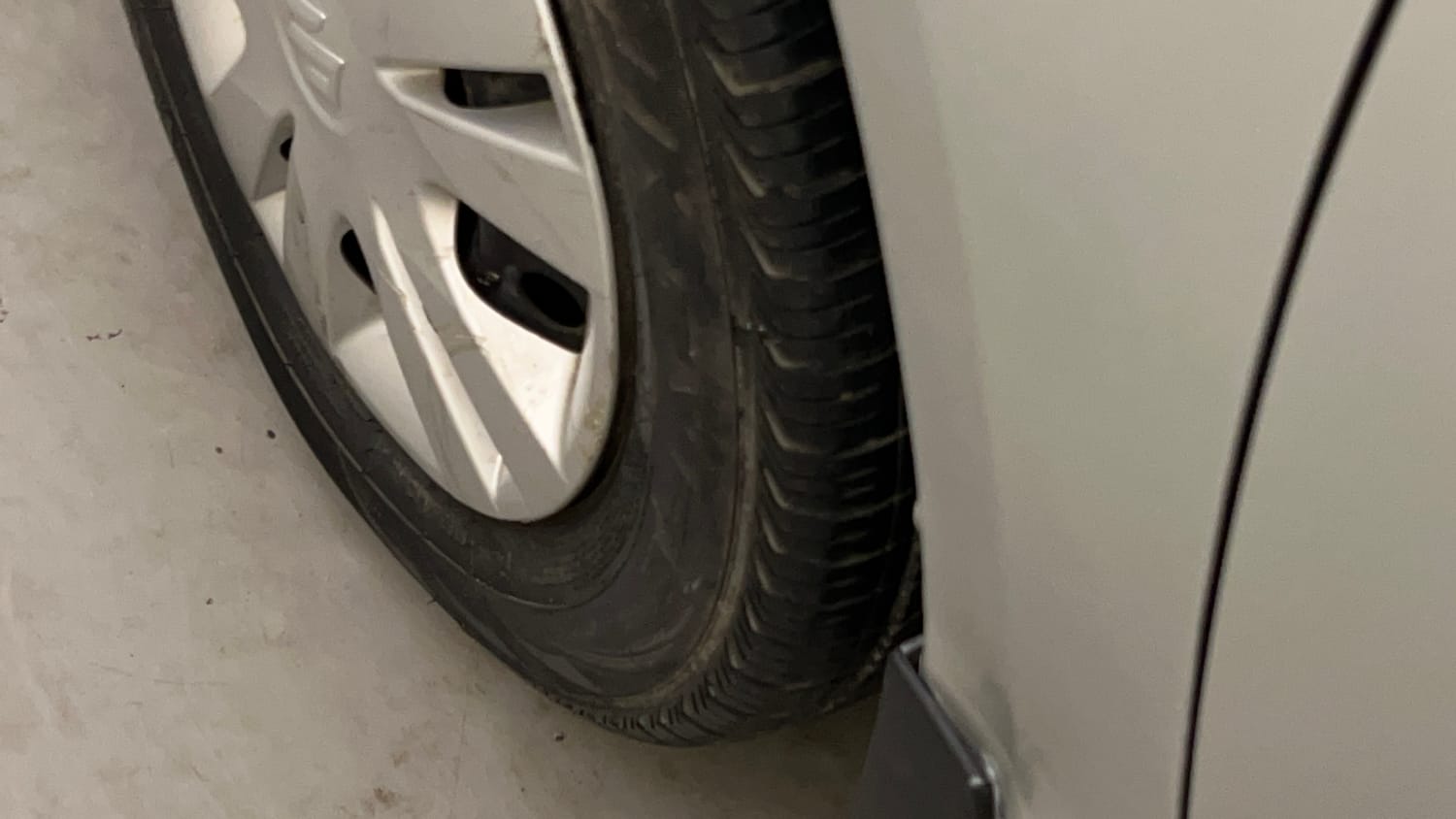 Used 2012 Maruti Suzuki Swift Dzire VXI Petrol Manual dents MINOR SCRATCH