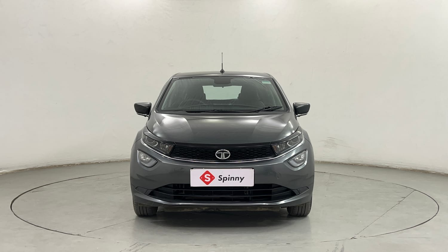 Used 2023 Tata Altroz XZ Diesel Diesel Manual exterior FRONT VIEW