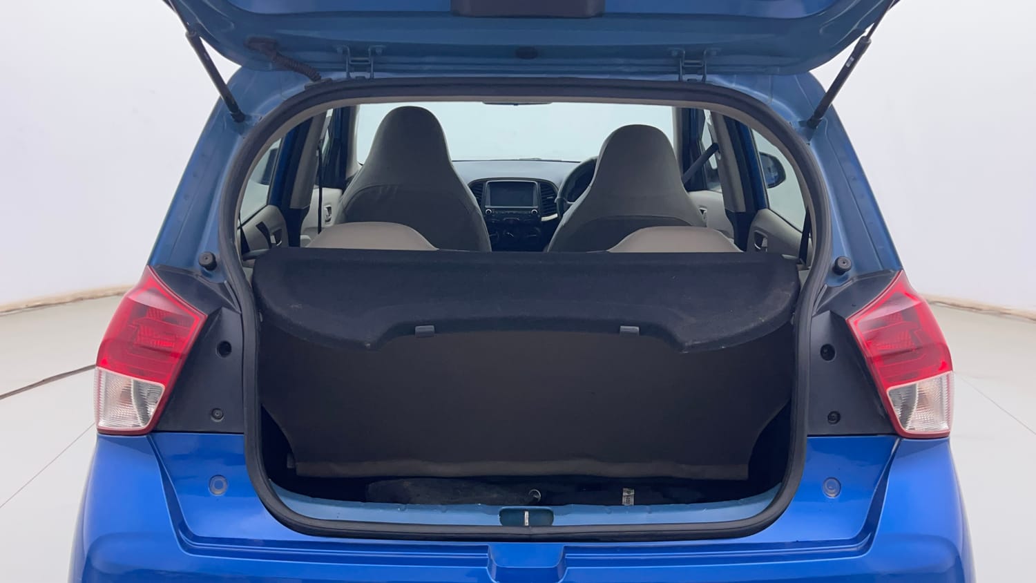 Used 2019 Hyundai Santro Sportz Petrol Manual interior DICKY INSIDE VIEW