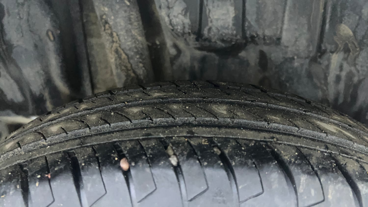 Used 2022 Maruti Suzuki Swift VXi Petrol Manual tyres RIGHT REAR TYRE TREAD VIEW