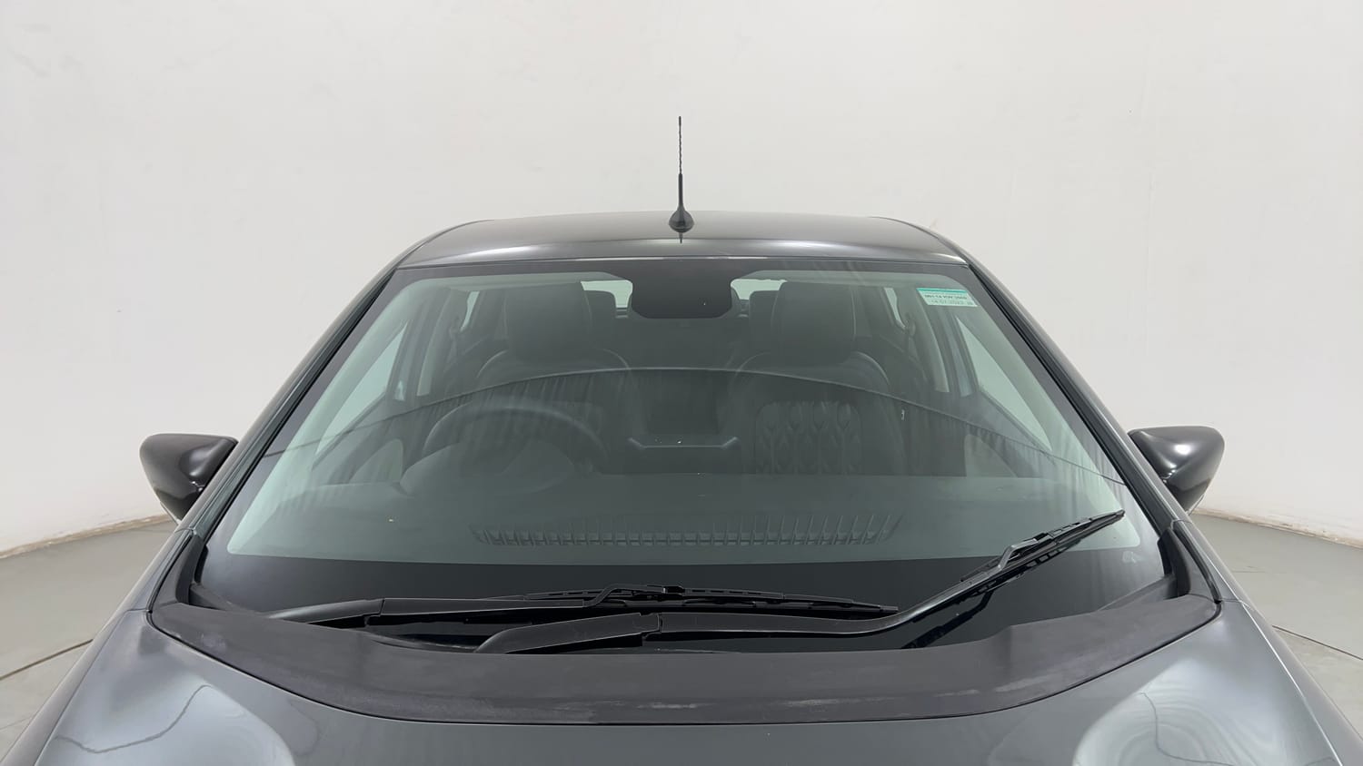 Used 2023 Tata Altroz XZ Diesel Diesel Manual exterior FRONT WINDSHIELD VIEW