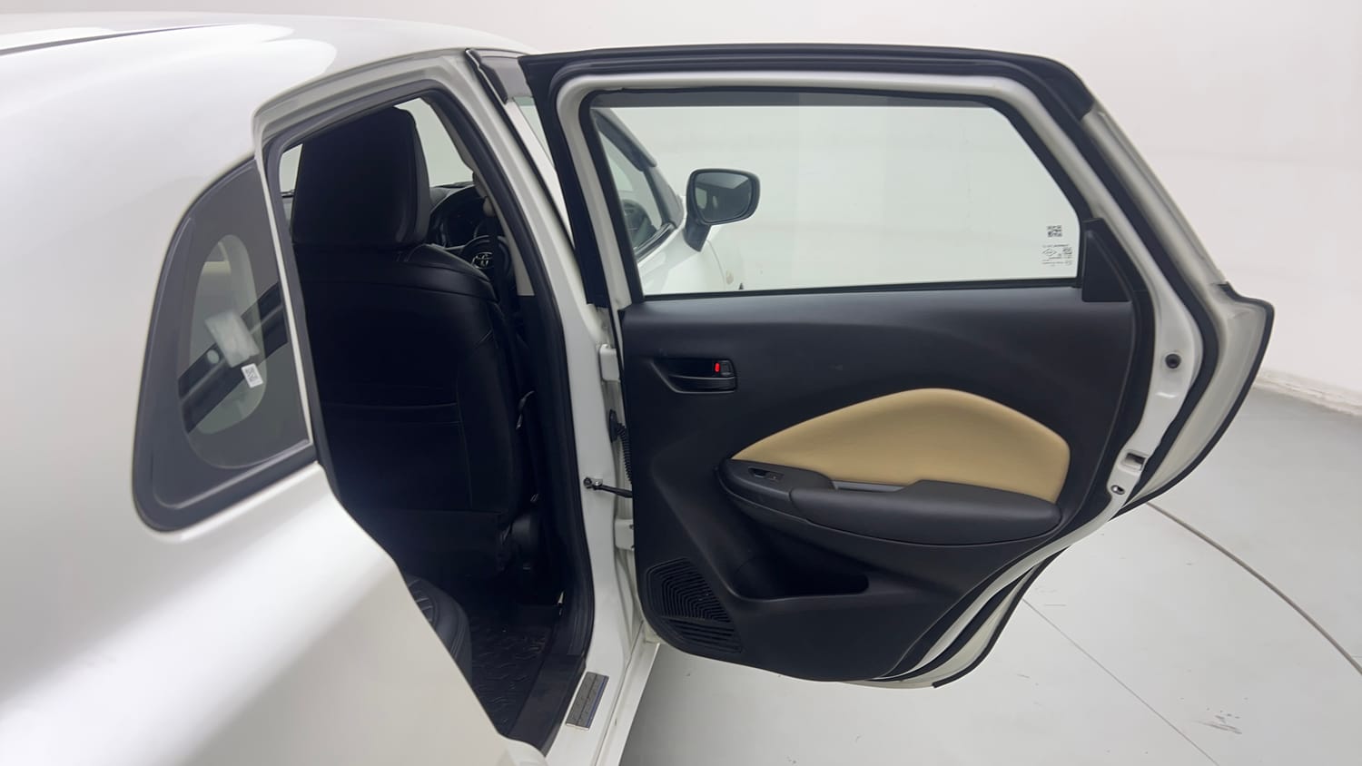 Used 2023 Toyota Glanza E Petrol Manual interior RIGHT REAR DOOR OPEN VIEW
