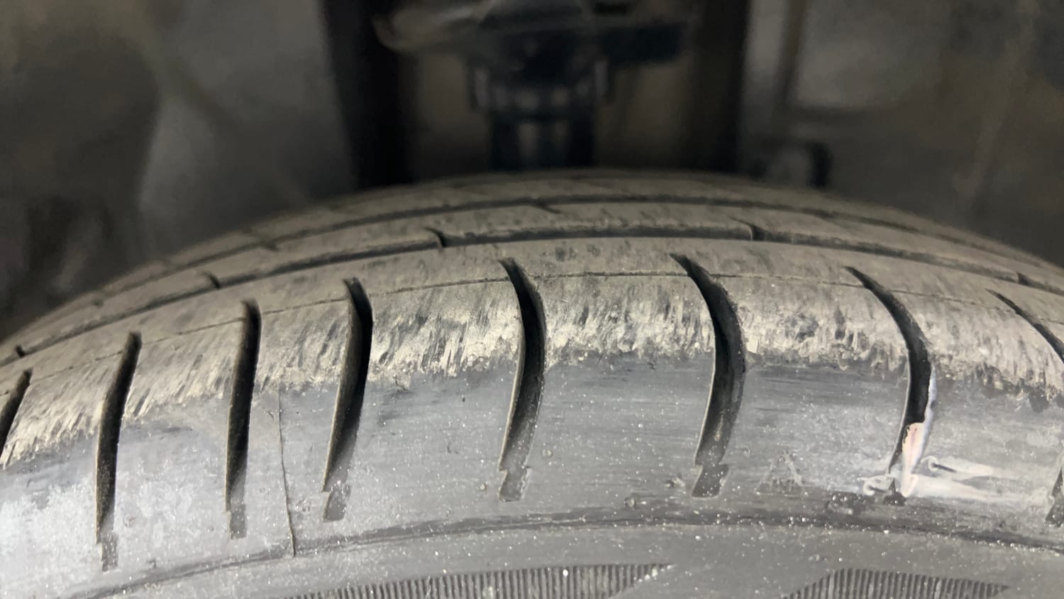 Used 2018 Datsun Redi-GO S Petrol Manual tyres RIGHT FRONT TYRE TREAD VIEW