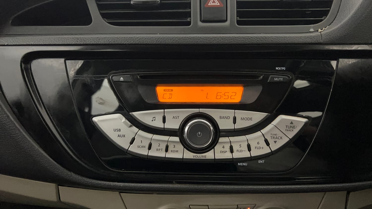 Used 2017 maruti-suzuki Alto K10 VXi (O) AMT Petrol Automatic top_features Integrated (in-dash) music system