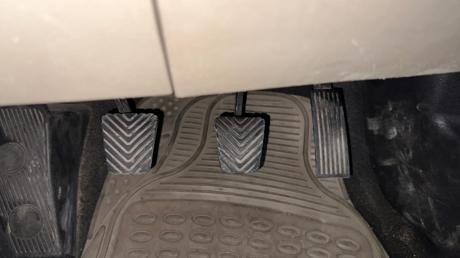 Used 2012 Hyundai i20 Era 1.2 Petrol Manual interior PEDALS VIEW