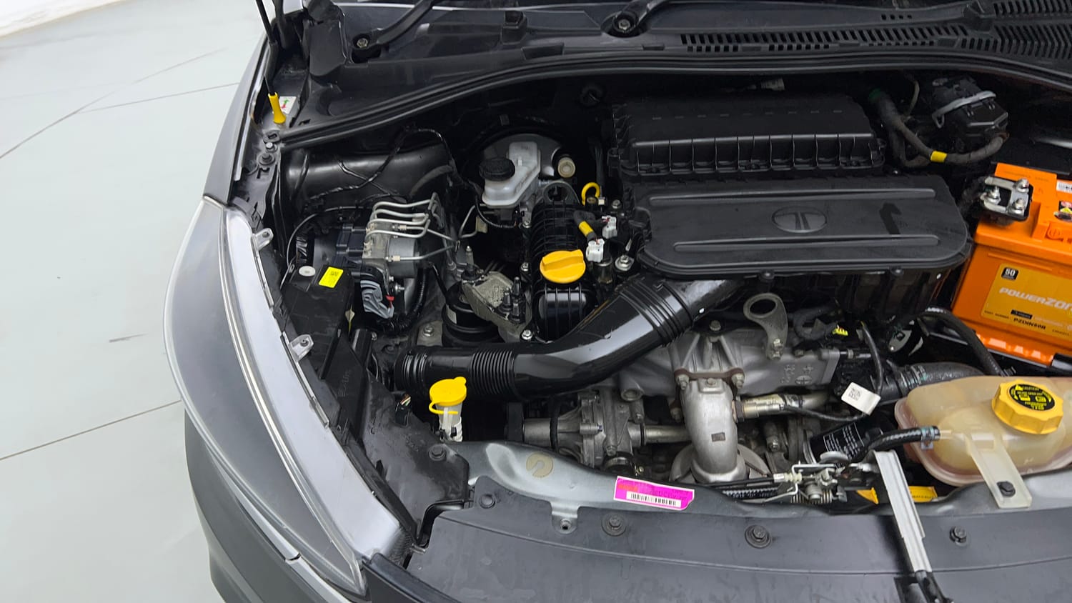 Used 2022 Tata Tiago XT Petrol Manual engine ENGINE RIGHT SIDE VIEW