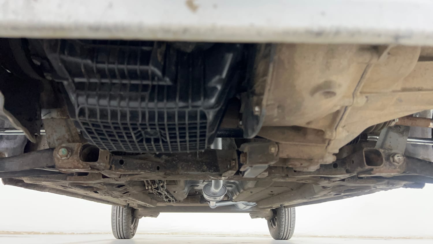 Used 2018 Datsun Redi-GO S Petrol Manual extra FRONT LEFT UNDERBODY VIEW
