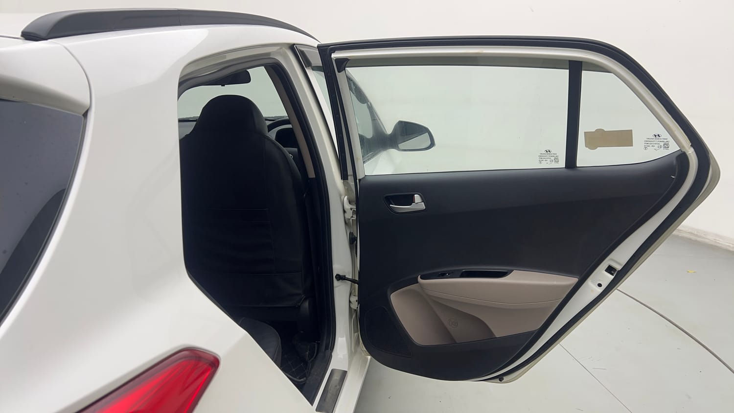 Used 2016 Hyundai Grand i10 Sportz 1.2 Kappa VTVT Petrol Manual interior RIGHT REAR DOOR OPEN VIEW