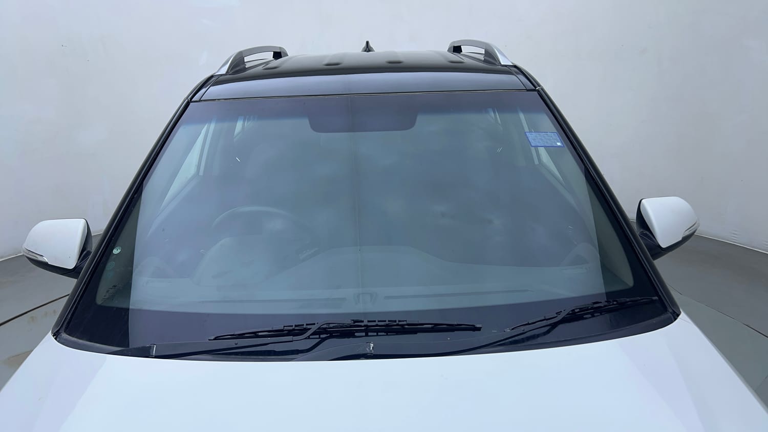 Used 2016 Hyundai Creta 1.6 SX Plus AT Petrol Petrol Automatic exterior FRONT WINDSHIELD VIEW