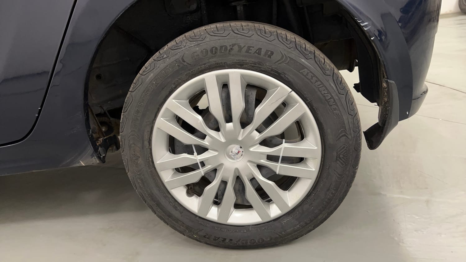 Used 2022 Tata Tiago XZ Plus CNG Cng Manual tyres LEFT REAR TYRE RIM VIEW
