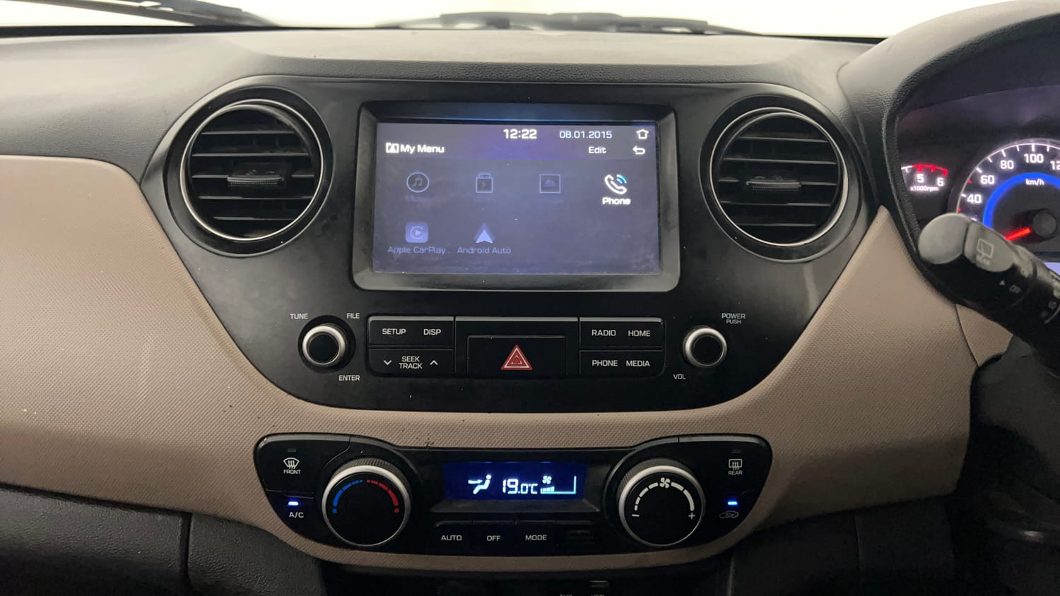 Used 2018 Hyundai Grand i10 Asta U2 1.2 CRDi Diesel Manual interior MUSIC SYSTEM & AC CONTROL VIEW