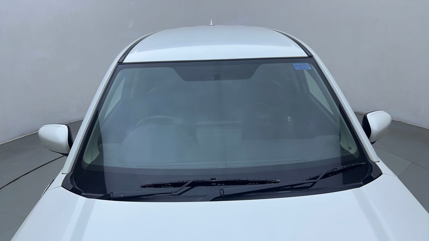 Used 2023 Maruti Suzuki Grand Vitara Delta Smart Hybrid AT Petrol Automatic exterior FRONT WINDSHIELD VIEW