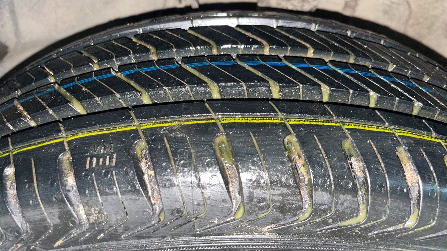 Used 2020 Maruti Suzuki Alto K10 VXi Petrol Manual tyres LEFT FRONT TYRE TREAD VIEW