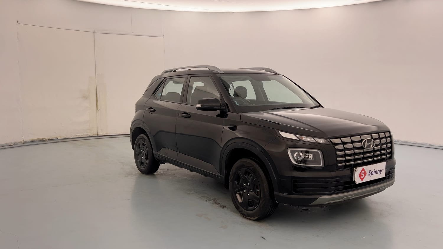 Used 2023 Hyundai Venue S (O) 1.2 Petrol Petrol Manual exterior RIGHT FRONT CORNER VIEW