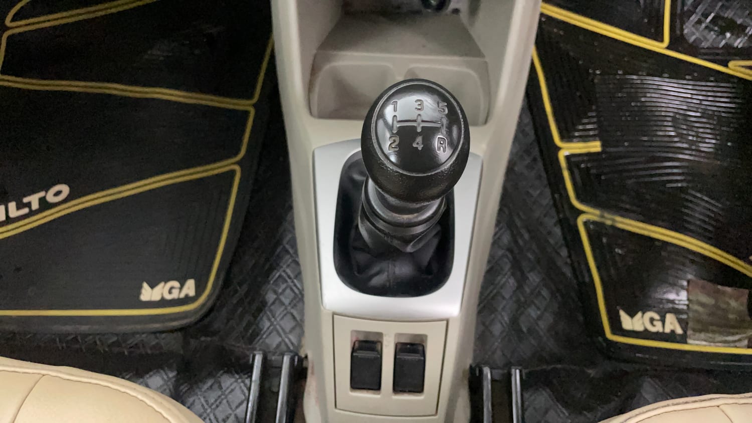 Used 2020 Maruti Suzuki Alto K10 VXi Petrol Manual interior GEAR  KNOB VIEW